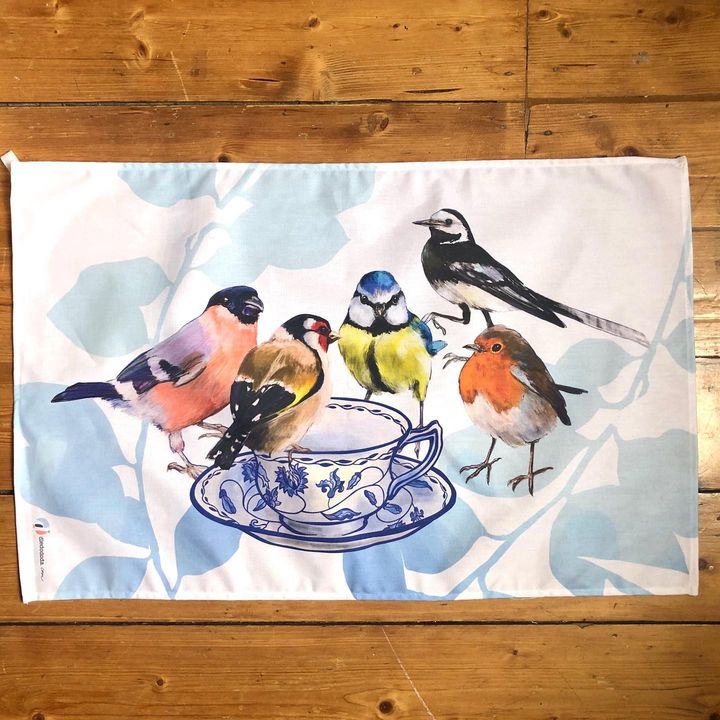 picture of Bird-Jay-Painting-Watercolor paint-Serving tray-Chickadee-Songbird-Art-European robin-1679830202178125